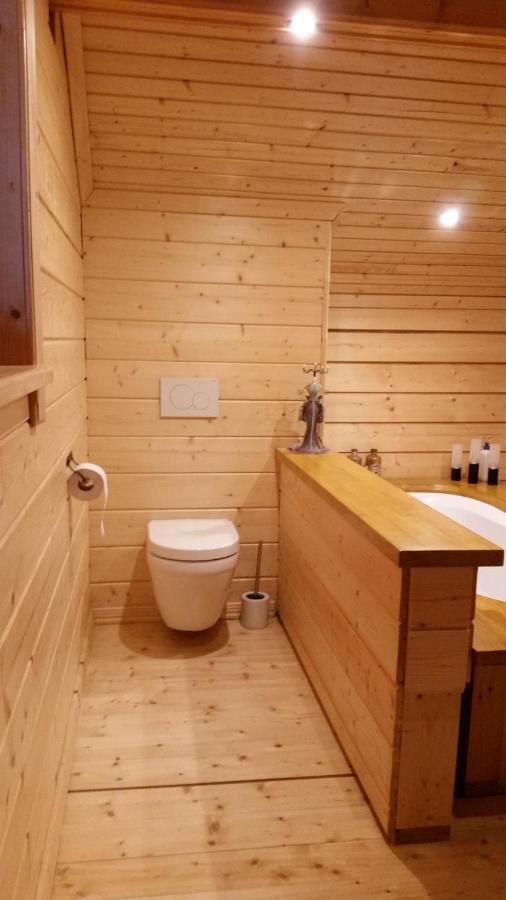 Au Chalet Bed & Breakfast Maubray Luaran gambar